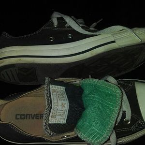 Navy blue converse